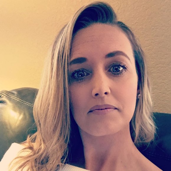 Meet your Posher, Sheri - Picture 1 of 2